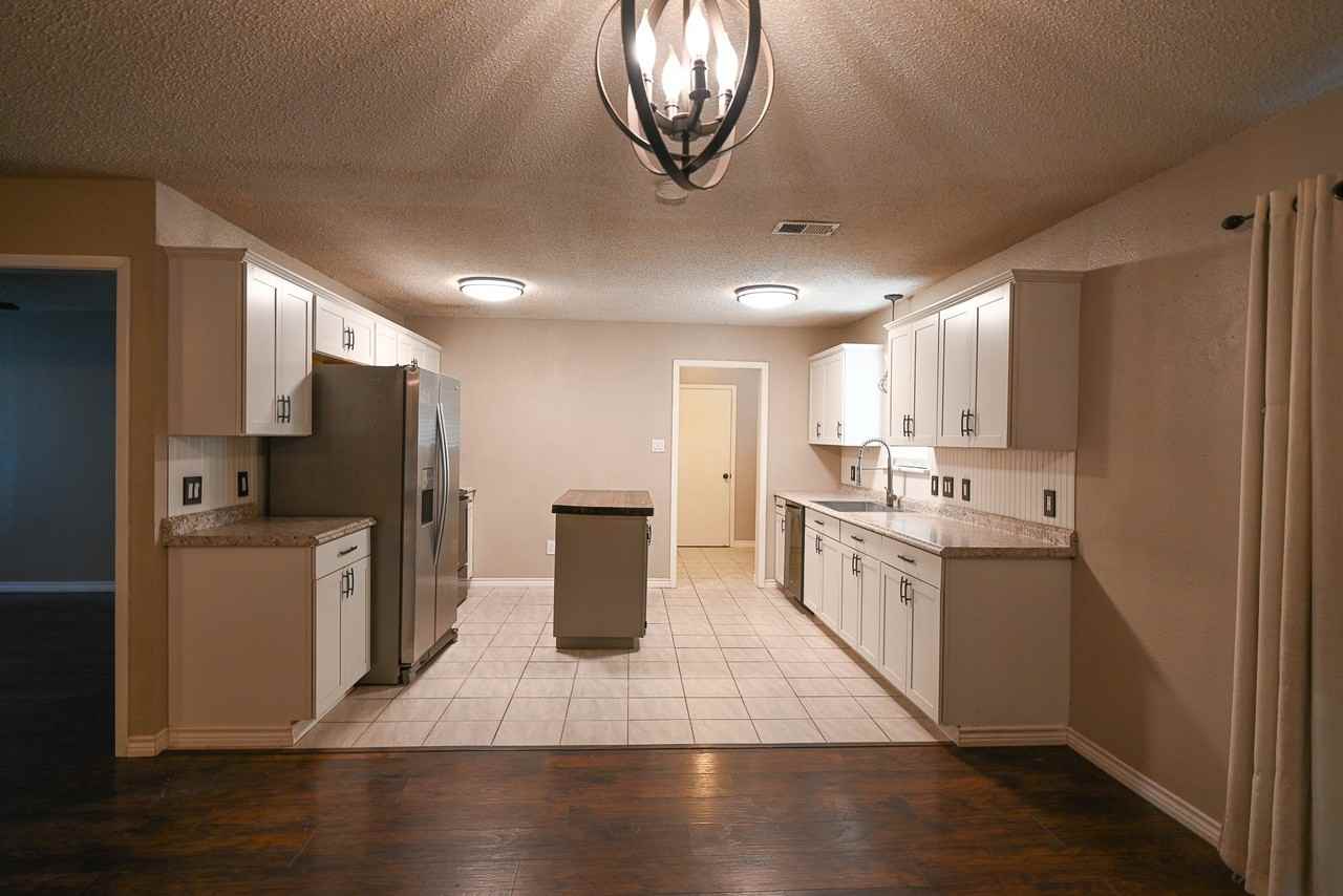 103 Boca Vista Ct - Photo 7 of 17