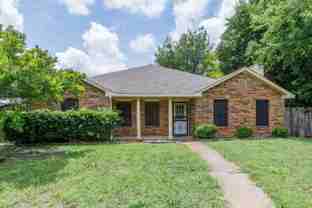 902 Wayne Ave - Photo 1 of 1