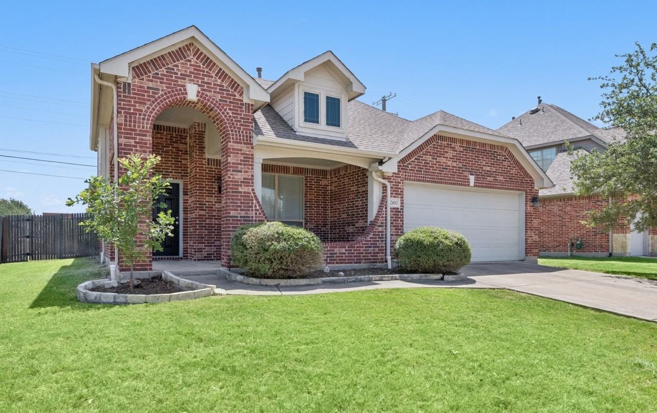 2405 Marble Canyon Dr - Photo 2 of 37