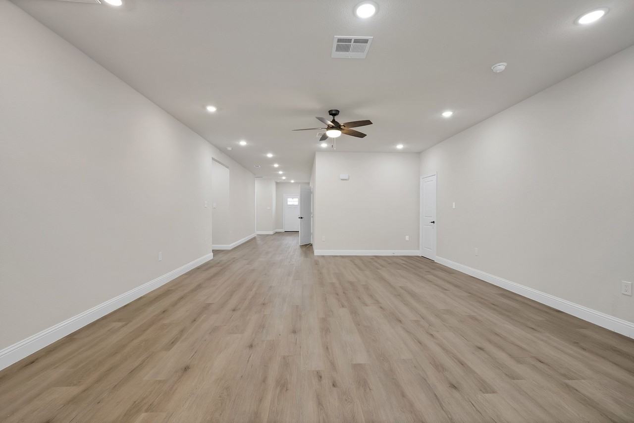 659 Holcomb Rd - Photo 6 of 37