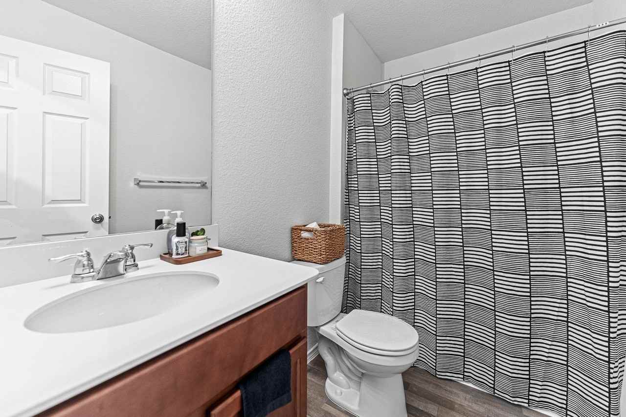 9120 Lookout Pt - Photo 6 of 14
