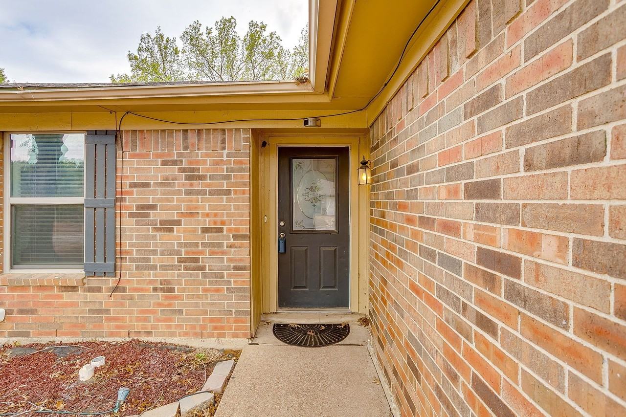 2610 N Casa Blanca Ct - Photo 4 of 32