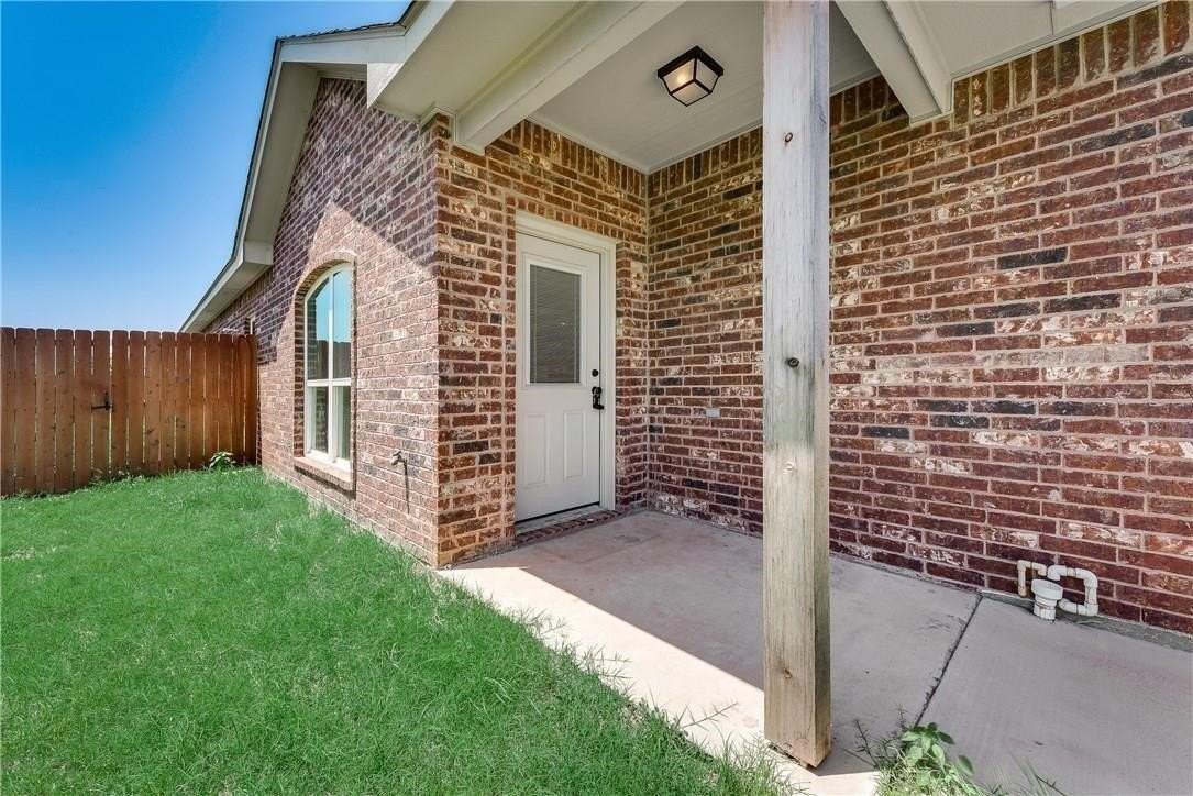 6035 Jennings Dr #6037 - Photo 2 of 17