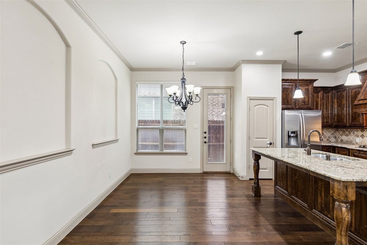 4944 Dominion Blvd - Photo 7 of 26