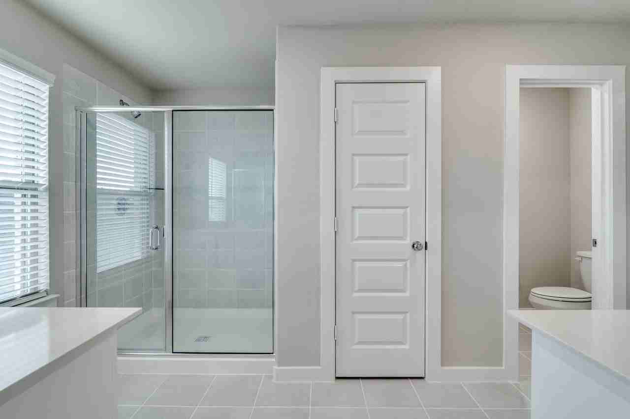 2717 Green River Rd - Photo 7 of 14