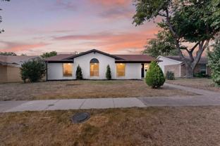 11231 Pelican Dr - Photo 1 of 1
