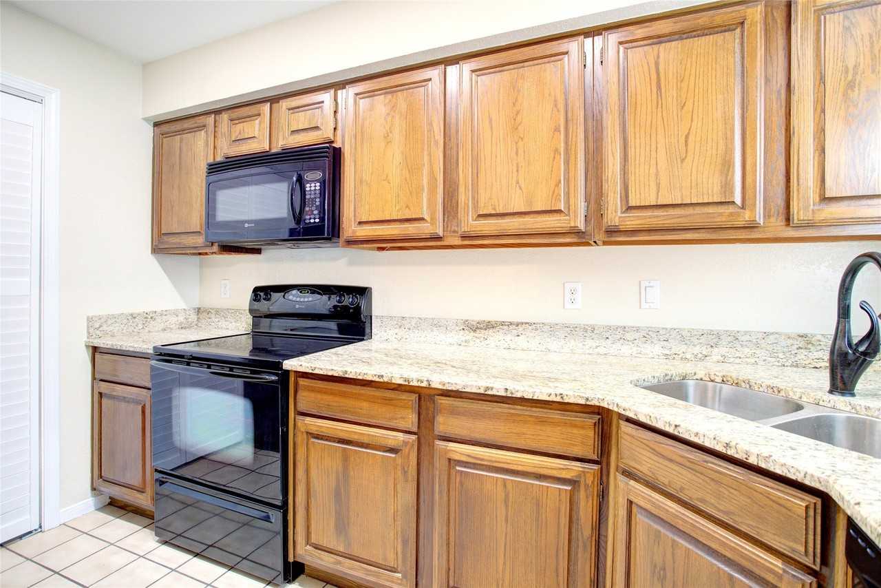 1304 Harwell Dr #4811 - Photo 6 of 16