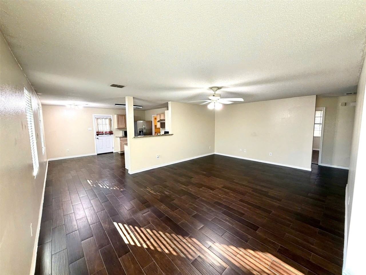 1108 Conner Ct - Photo 6 of 14
