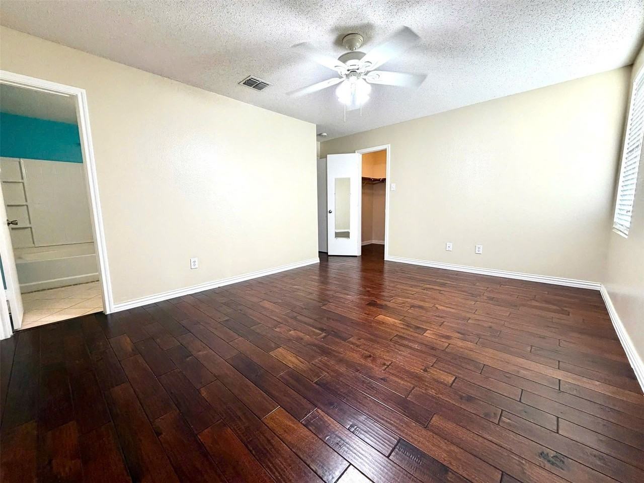 1108 Conner Ct - Photo 7 of 14