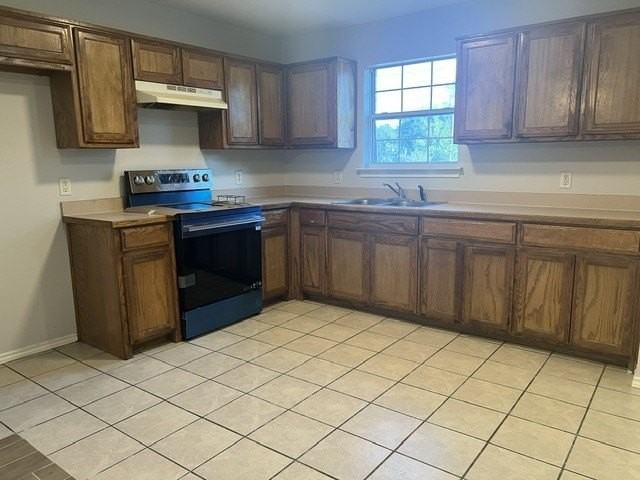 703 Mill St - Photo 5 of 11