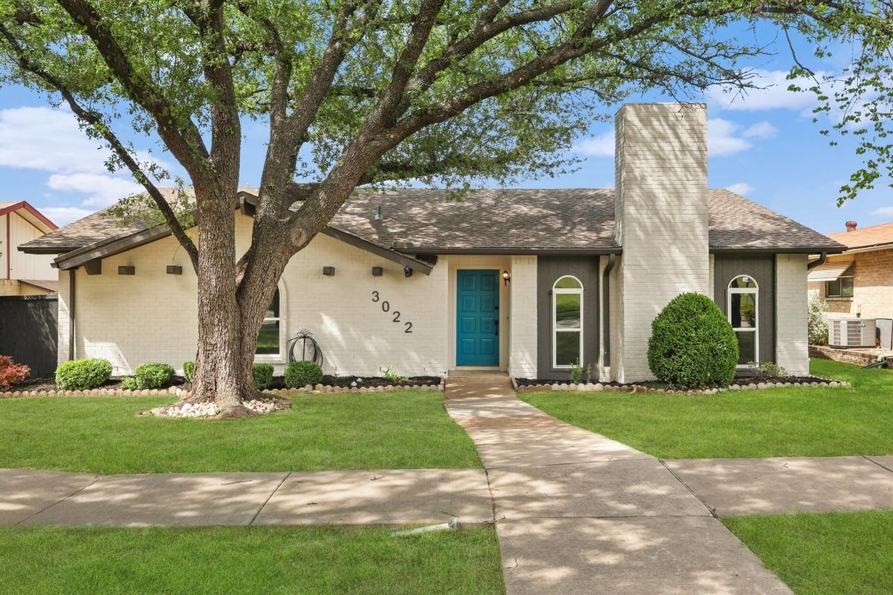 3022 Ravine Trl - Photo 2 of 28
