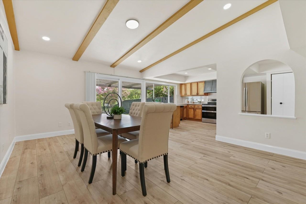 3022 Ravine Trl - Photo 6 of 28