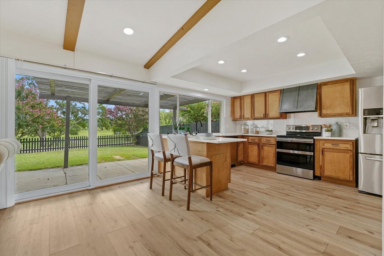 3022 Ravine Trl - Photo 7 of 28