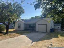featured image of 1817 Throckmorton St