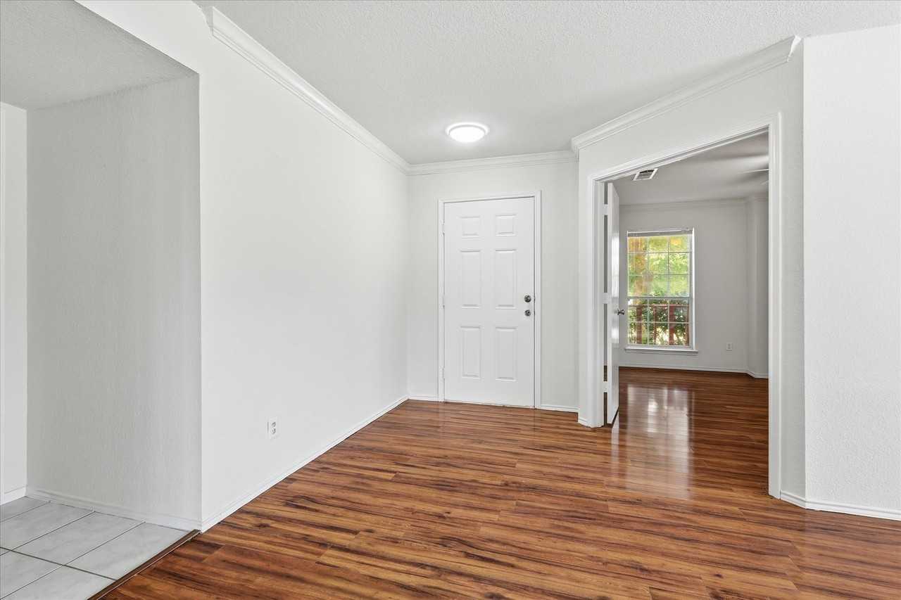 13201 Padre Ave - Photo 5 of 36