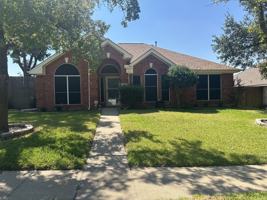 featured image of 7901 Glenoaks Dr