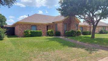 featured image of 1514 Stonecrest Dr