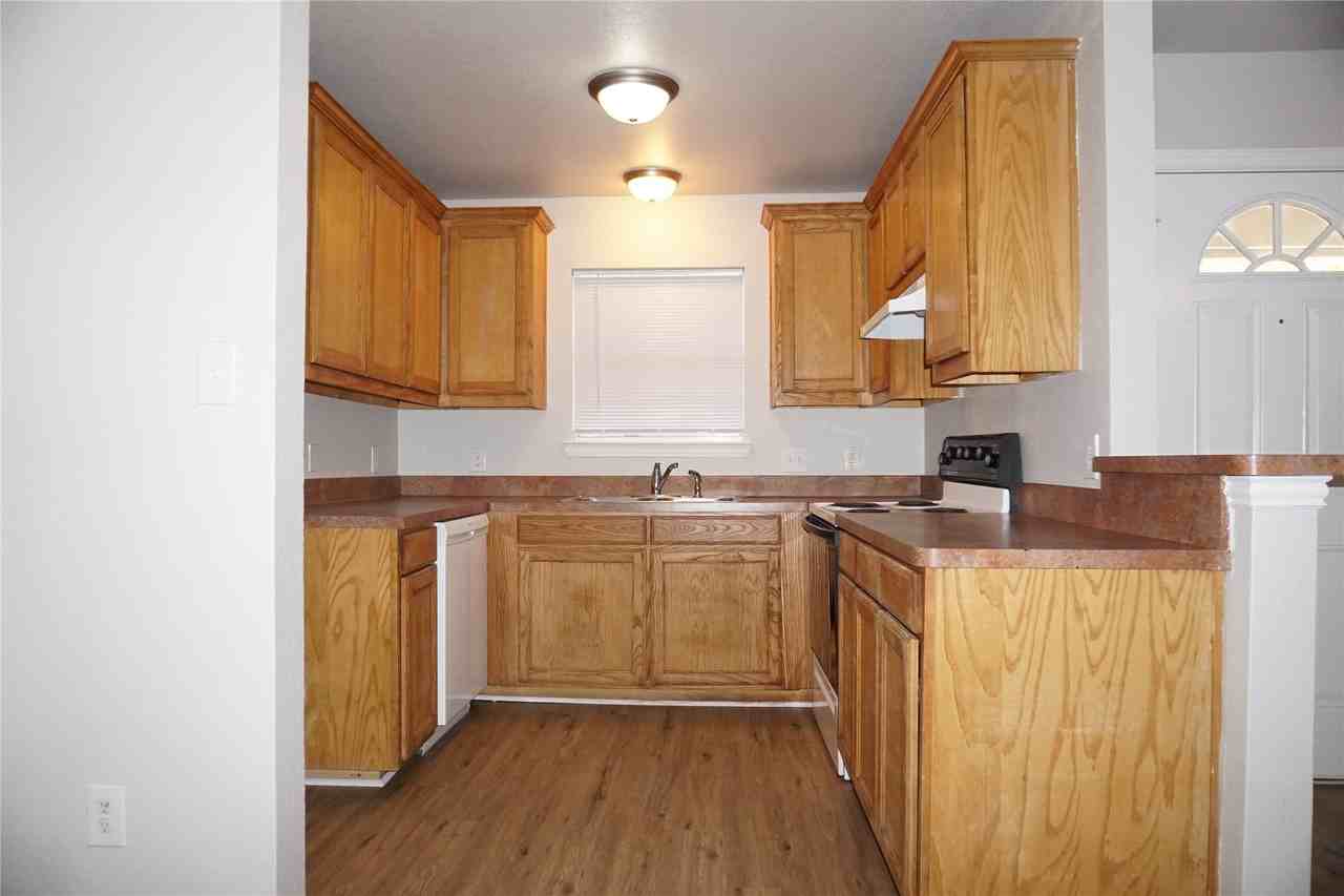 5105 Flamingo Rd #5105 - Photo 4 of 15