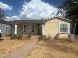 featured image of 917 S La Salle Dr
