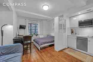 25 Tudor City Pl #318 - Photo 1 of 1