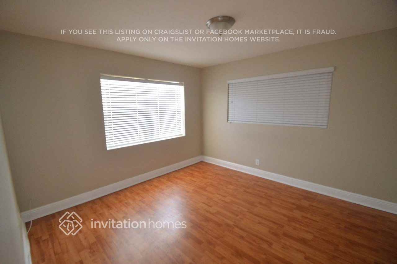 2038 7th Ct S - Photo 4 of 11
