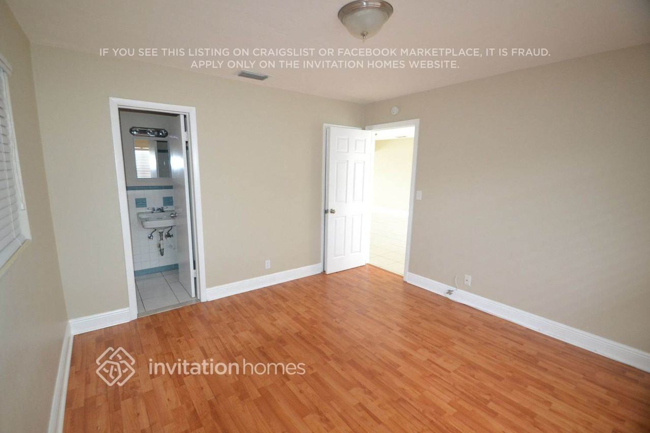 2038 7th Ct S - Photo 5 of 11