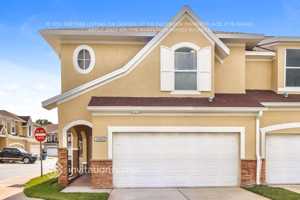 featured image of 18002 Majestic Kings Pl