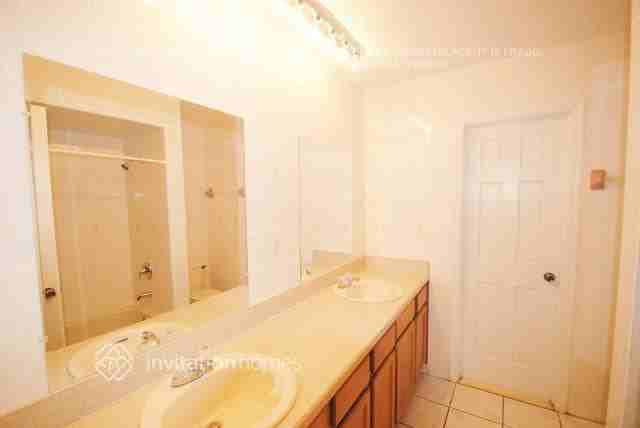 1796 Barker St Ne - Photo 6 of 8