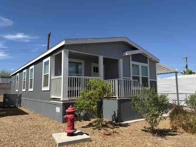1601 S Sandhill Rd #0152 - Photo 2 of 8