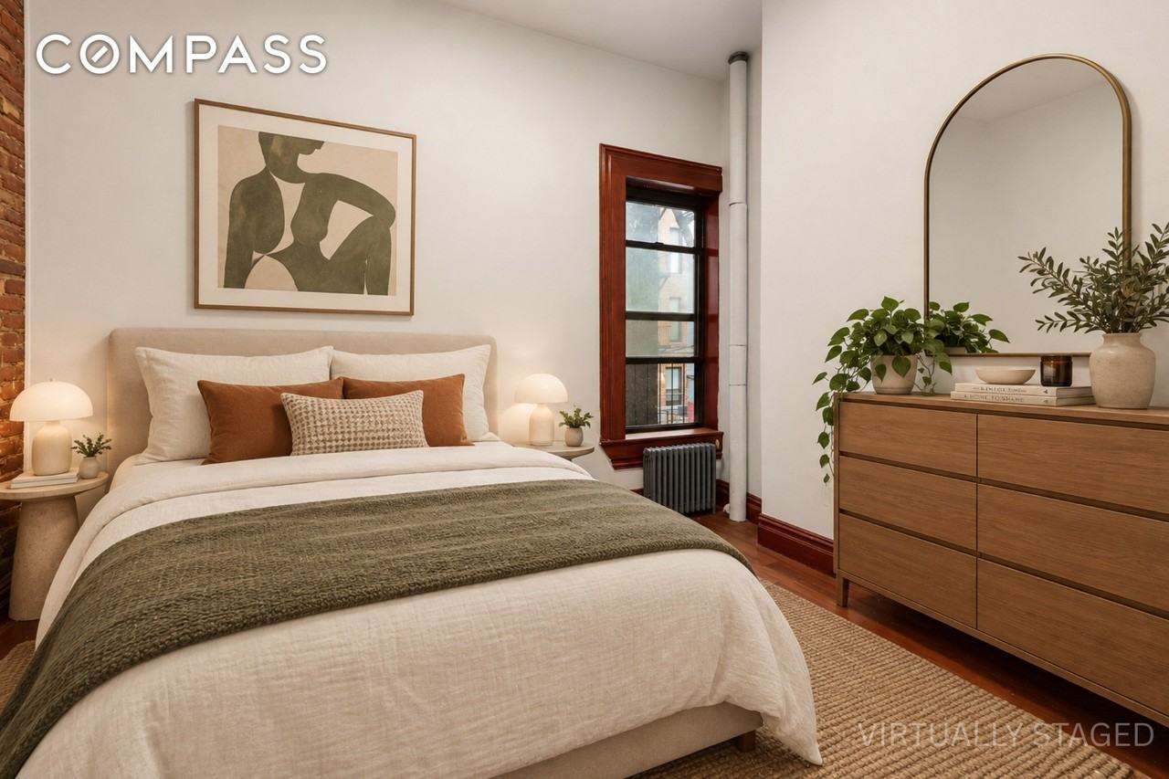 214 E 82nd St #8 - Photo 4 of 5