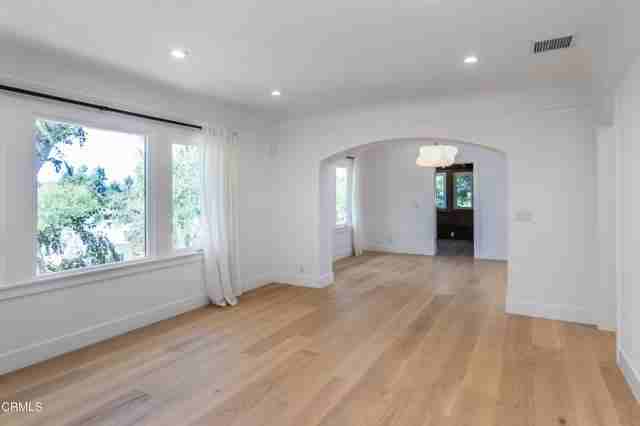 75 Grace Ter - Photo 2 of 6