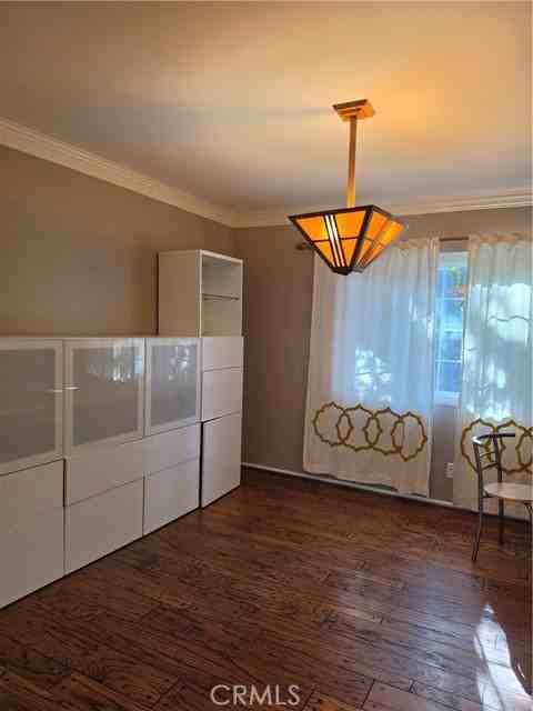 1235 N Craig Ave - Photo 6 of 8