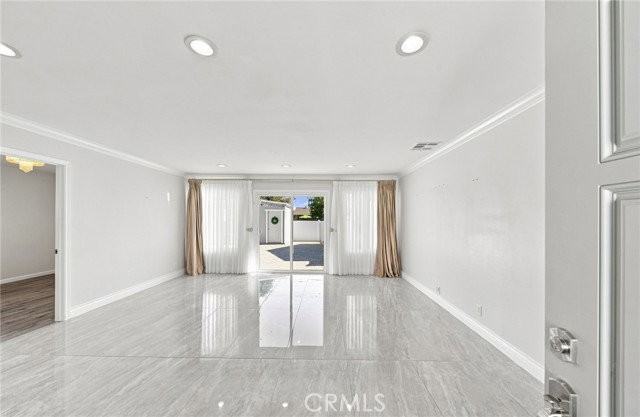 16244 Londelius St - Photo 2 of 7
