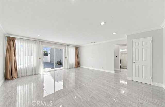 16244 Londelius St - Photo 4 of 7