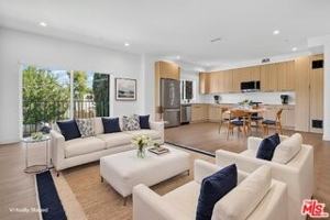 featured image of 11302 Collins St #1