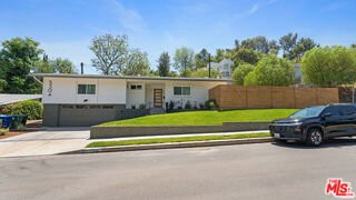 featured image of 5304 Baza Ave