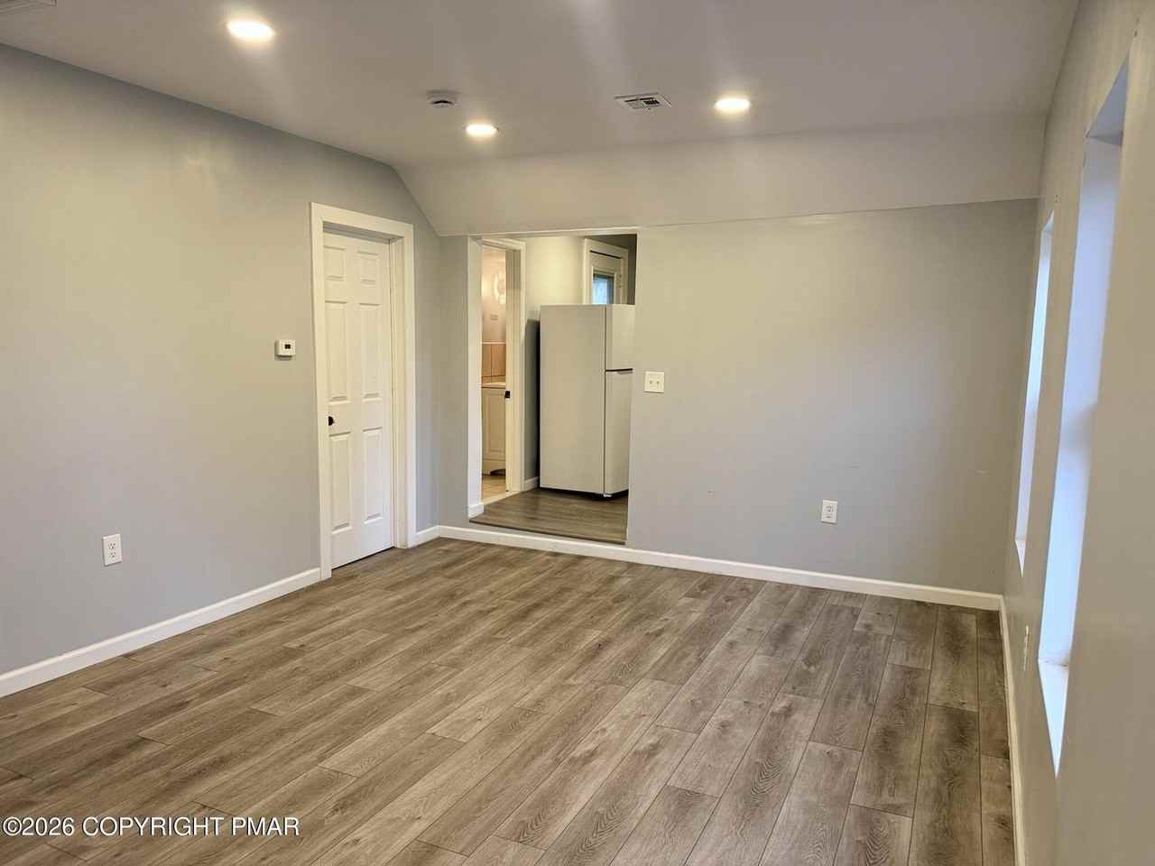 414 15th Ave #2 - Photo 6 of 17