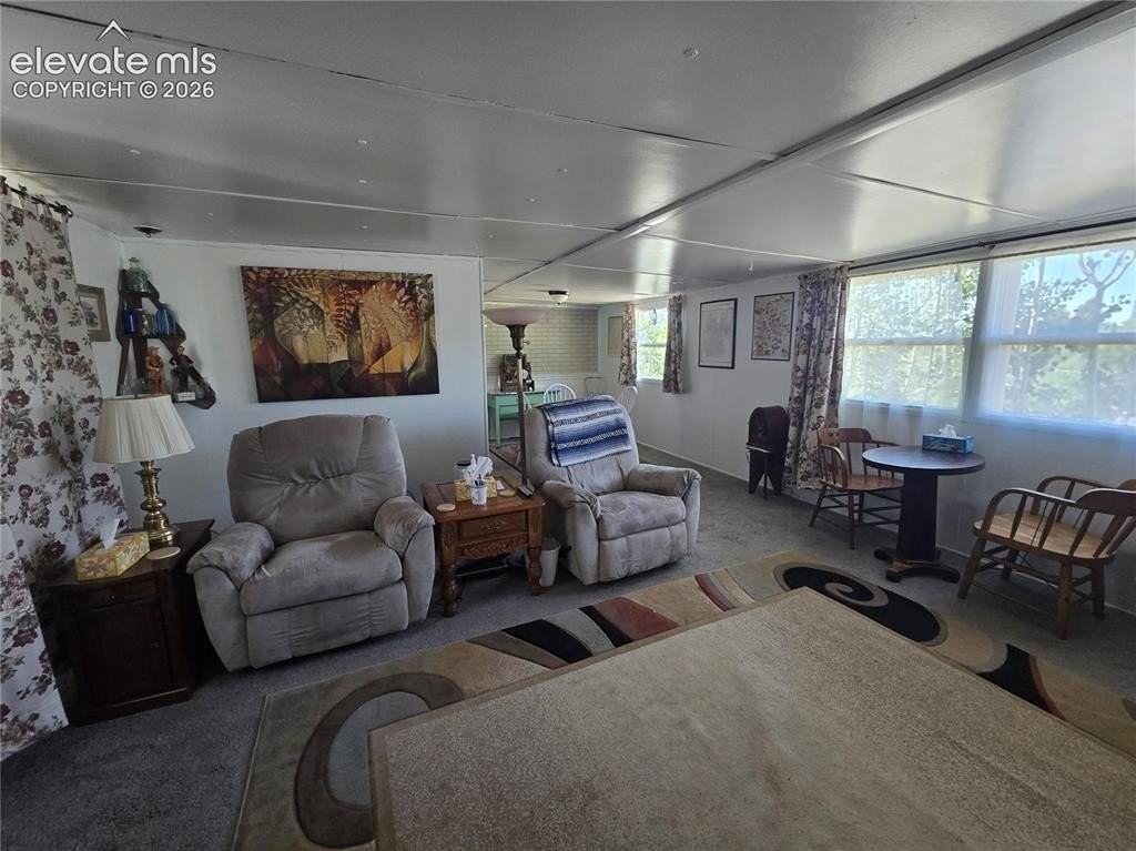 374 Fern Rd - Photo 6 of 36