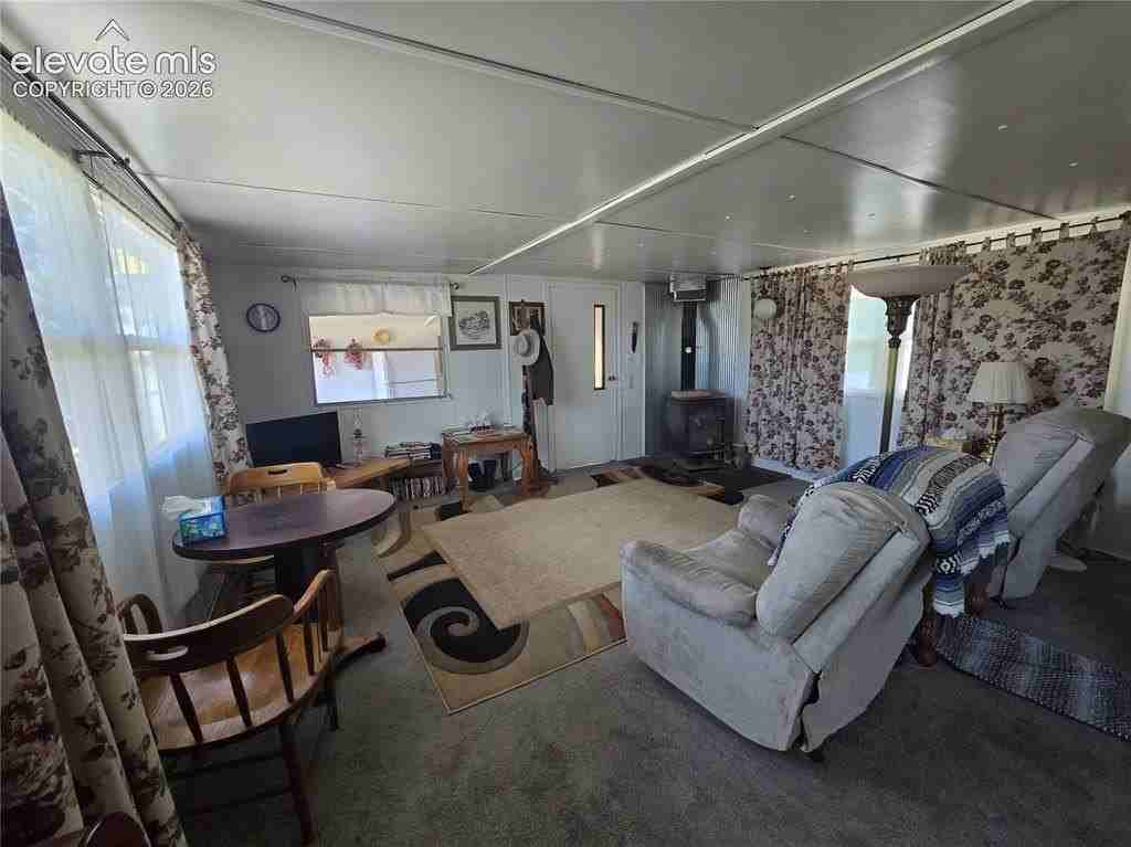 374 Fern Rd - Photo 7 of 36
