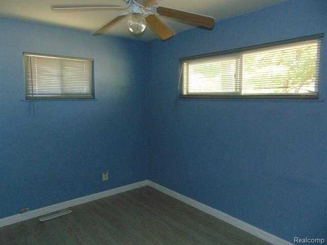 8386 Central - Photo 6 of 14