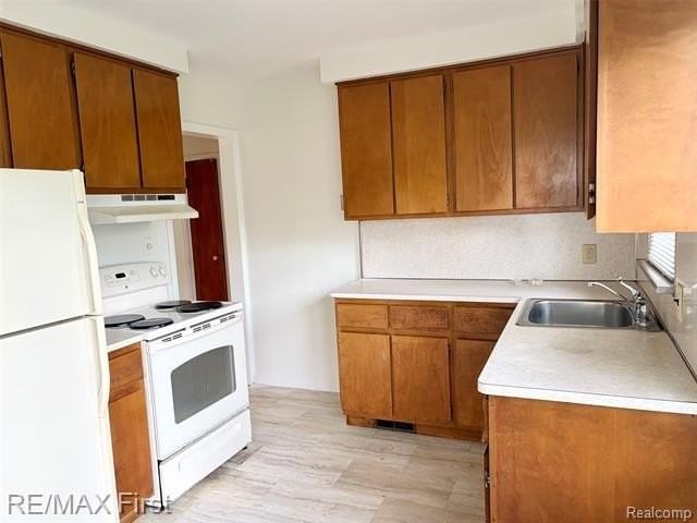 317 E Webster Rd - Photo 5 of 17
