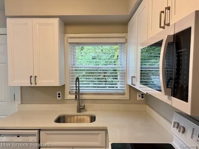 297 E 14 Mile Rd - Photo 6 of 17