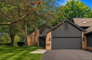 1948 Pine Ridge Ln - Photo 1 of 1