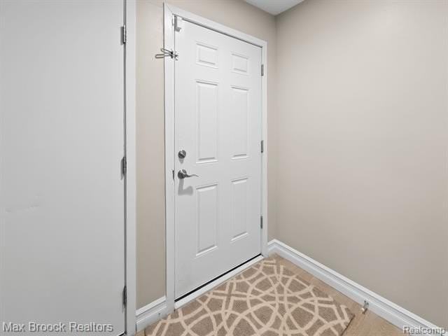 6608 Maple Lakes Dr - Photo 7 of 48