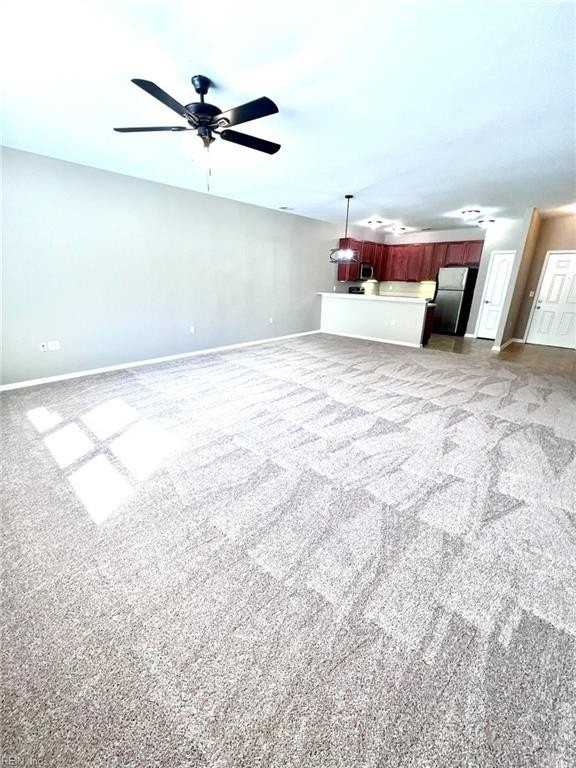 924 Southmoor Dr #304 - Photo 7 of 35