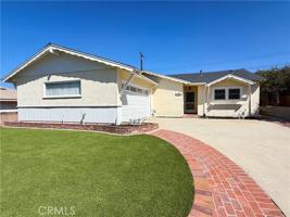 featured image of 5225 Maricopa St