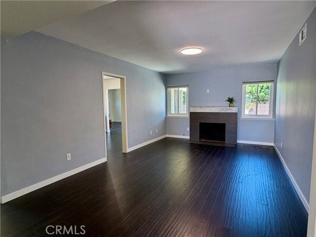 5225 Maricopa St - Photo 3 of 8
