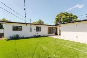 featured image of 6021 E Oakbrook St