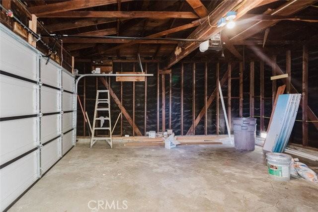 6021 E Oakbrook St - Photo 4 of 8