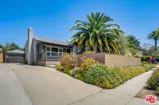 11819 Pacific Ave - Photo 7 of 8